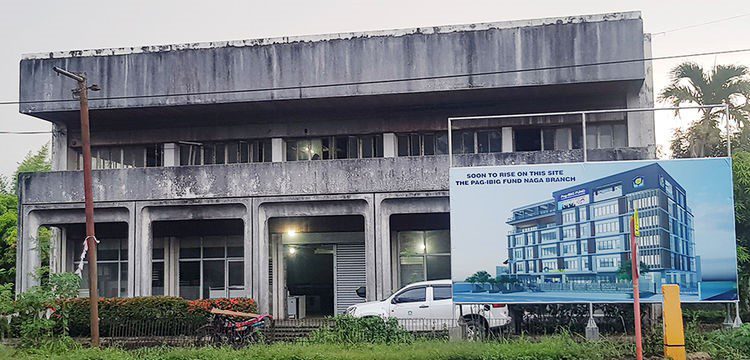 LEGACY BUILDING This is the former Filipinas Life Assurance Company Building along the national highway in Concepcion Grande, Naga City. It was designed and constructed in 1970 by Leandro Locsin, the country’s national artist for Architecture in 1990. As such, the building is listed by the National Commission for Culture and Arts (NCCA) as an Important Cultural Property (ICP). It is scheduled for demolition in the near future to give way for the construction of a new six-storey modern building that will house the Pag-IBIG Fund Naga City Branch office. Republic Act No. 10066 or the National Cultural Heritage Act of 2009 stipulates that works of national artists cannot be demolished, altered or subjected to any procedure without proper clearance from the NCCA. Photo by Melvin Aureus