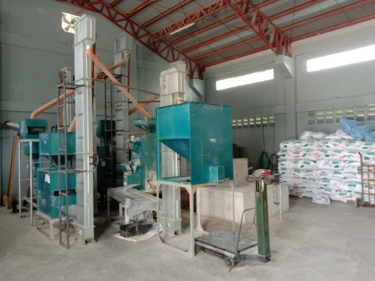 An eksistedong rice mill sa Rice Processing Center sa Naga City Nursery na pig asikaso nang madugangan kan lokal na gobyerno sa tabang kan Department of Agriculture. (Litrato hale sa City Agriculture Office)