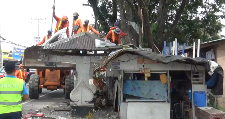 SARO sa mga road clearing operations na pigbosol kan syudad nin Naga kan taon 2019.