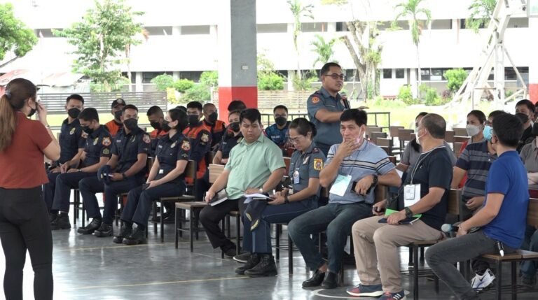 AN bilog na pwersa kan Incident Management Team Bar Exams 2022 sa saindang final meeting na piggibo sa laog mismo kan UNC, sarong aldaw bago poonan an bar examinations. (Donpio Poñado, CEPPIO)