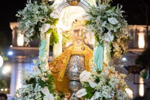 SE SIEMPRE LA REINA. “Be always the Queen!” is the concluding verse of the Himno a la Nuestra Señora de Peñafrancia and is now a central part of the theme for this year’s Centenary Celebration of Ina’s Canonical Coronation. (CEPPIO/Emman Cleofe, File)